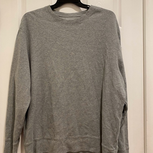 Express Sweater - Picture 2 of 5